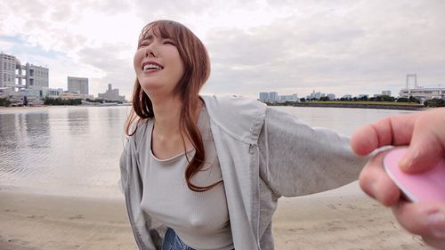 ノーブラ熟巨乳ムチムチおっぱいデート 波多野結衣